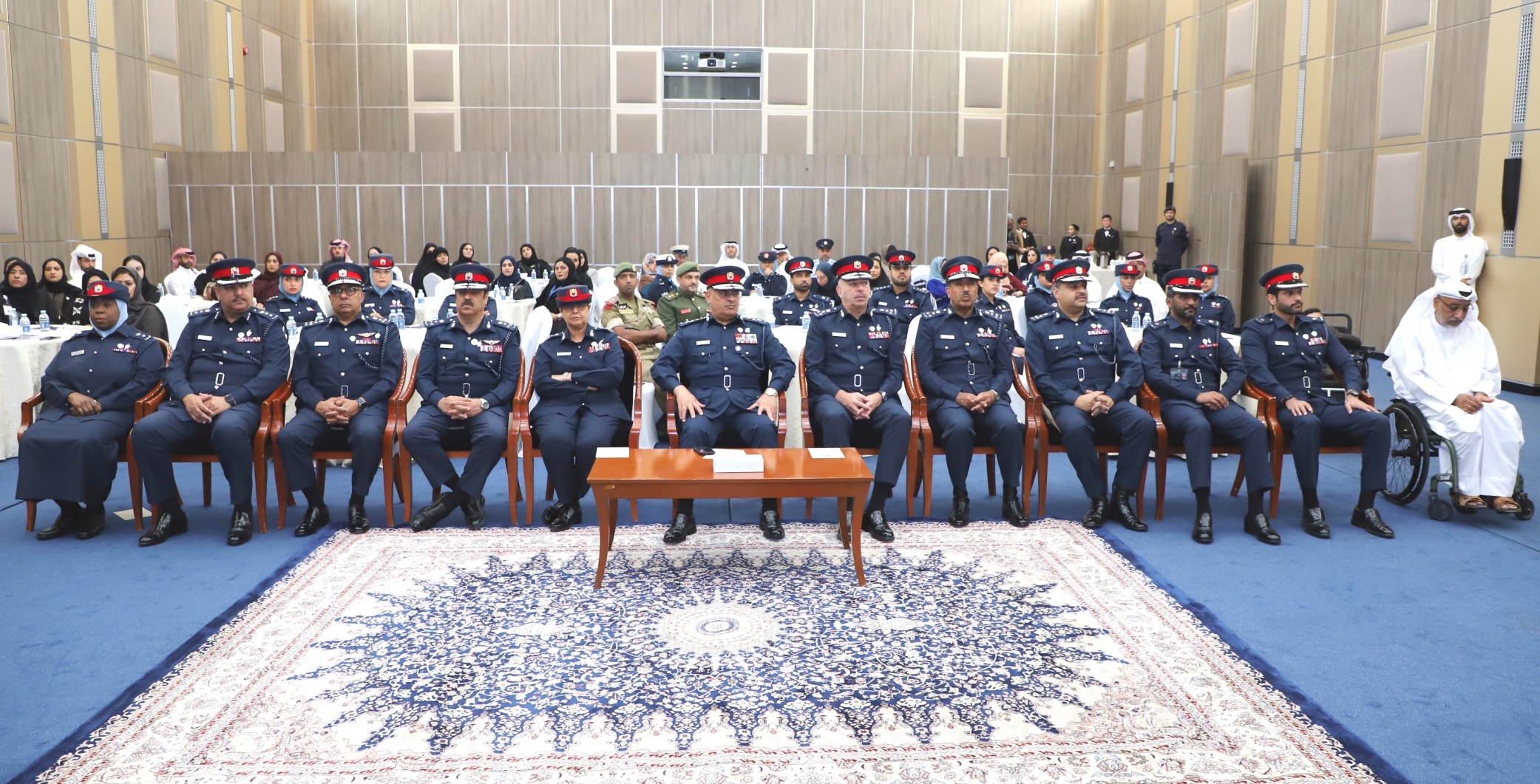 رئيس الأمن العام يحضر ندوة 